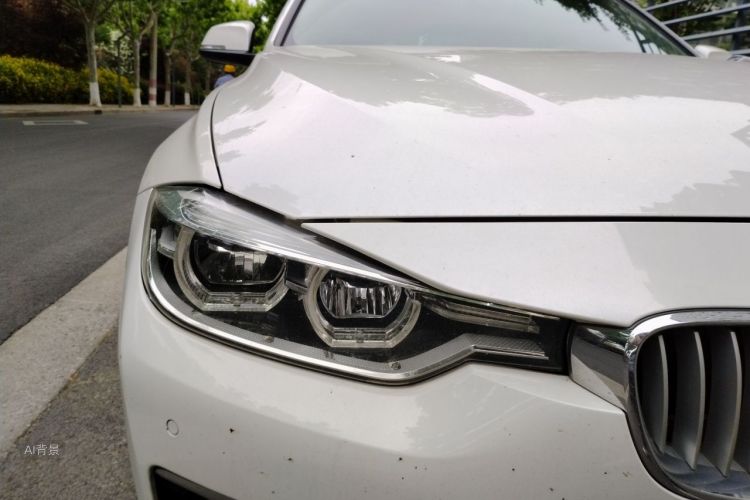 BMW 3 Series 2018 #8 BMW 3 Series 2018 car image #8