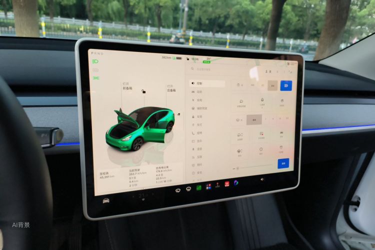 Tesla Model Y 2023 #13 Tesla Model Y 2023 car image #13