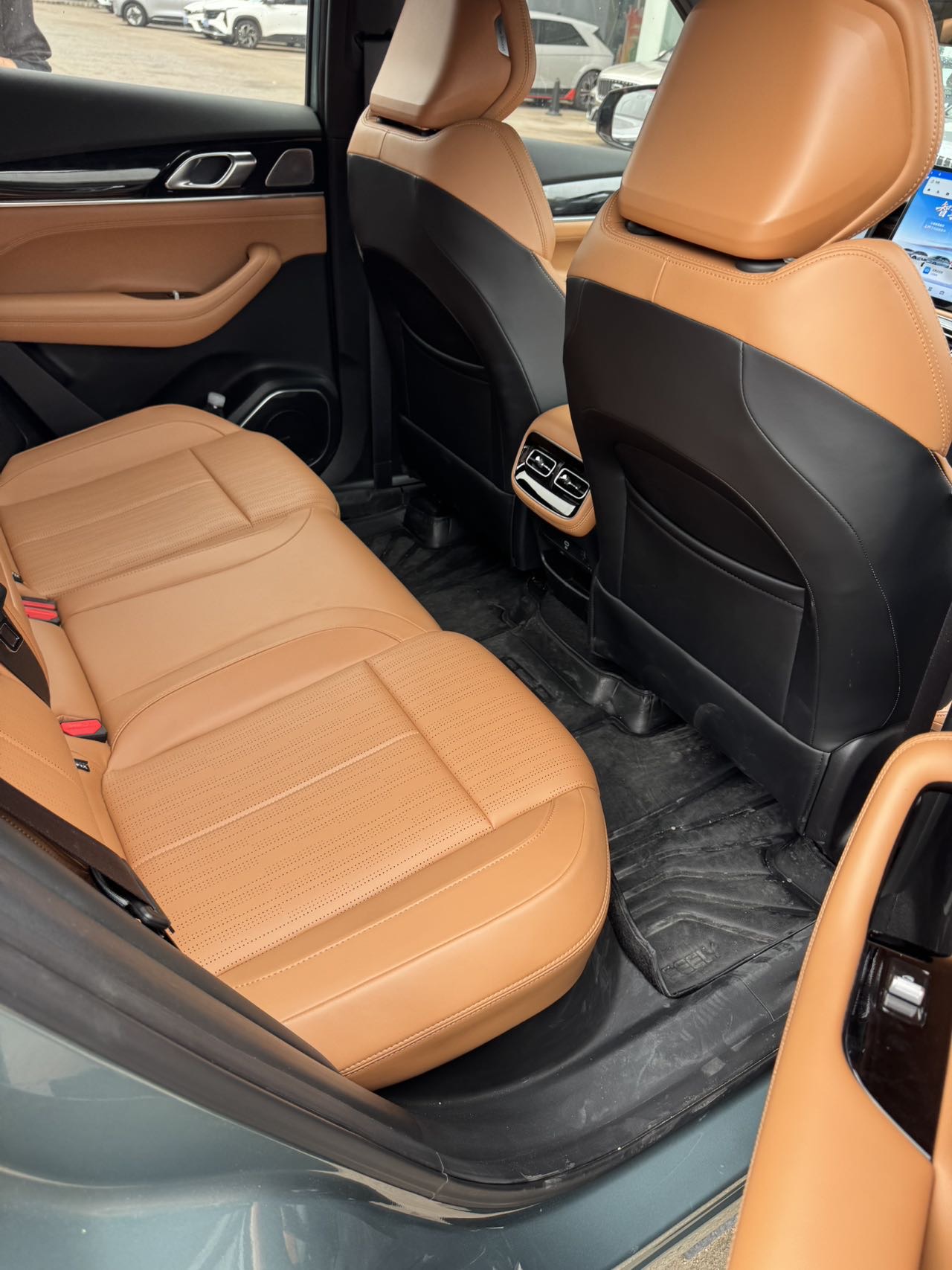 GEELY Boyue L 2025 #9 GEELY Boyue L 2025 изображение автомобиля #9