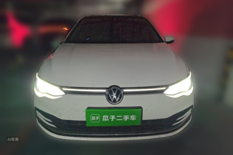 Volkswagen Golf 2022 imagen de coche #3