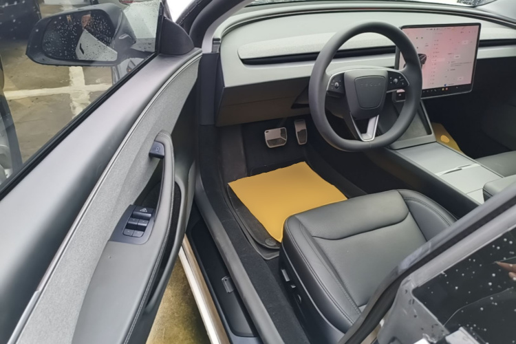 Tesla Model 3 2025 #12 Tesla Model 3 2025 car image #12