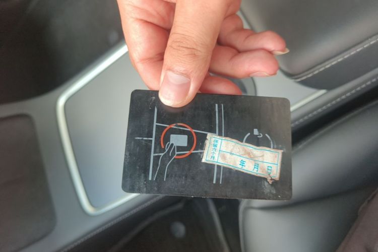 Tesla Model 3 2021 car image #14