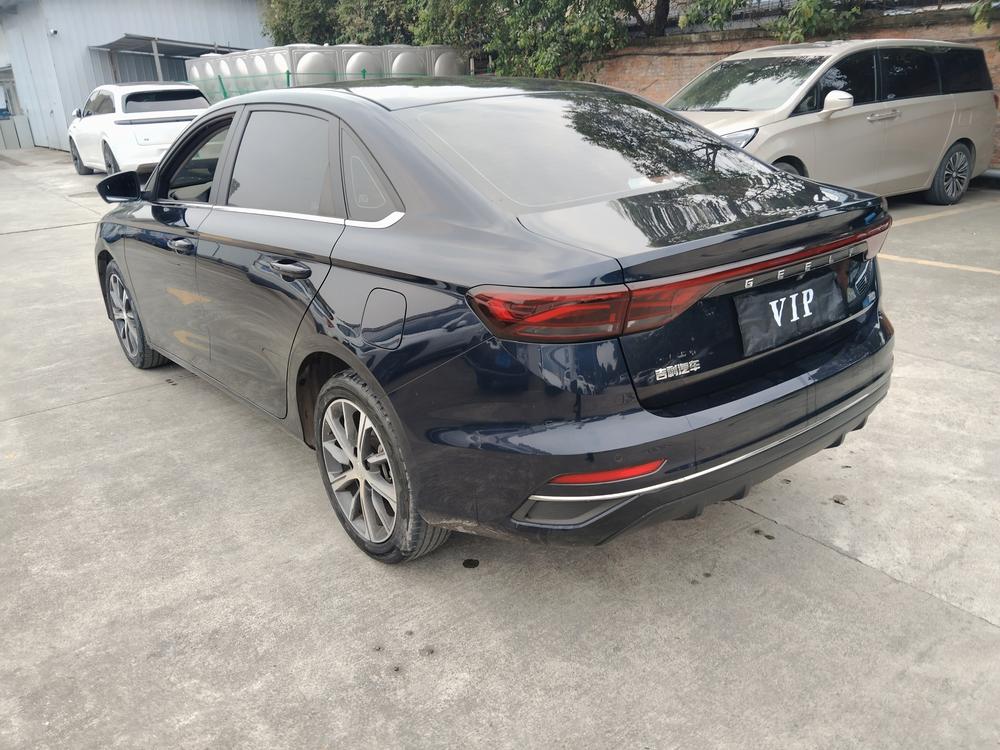 GEELY Emgrand 2022 #4 GEELY Emgrand 2022 изображение автомобиля #4