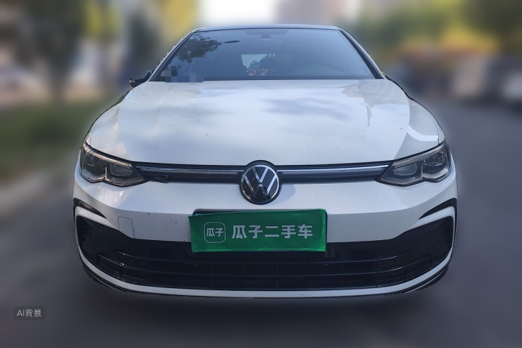 Volkswagen Golf 2024 car image #3