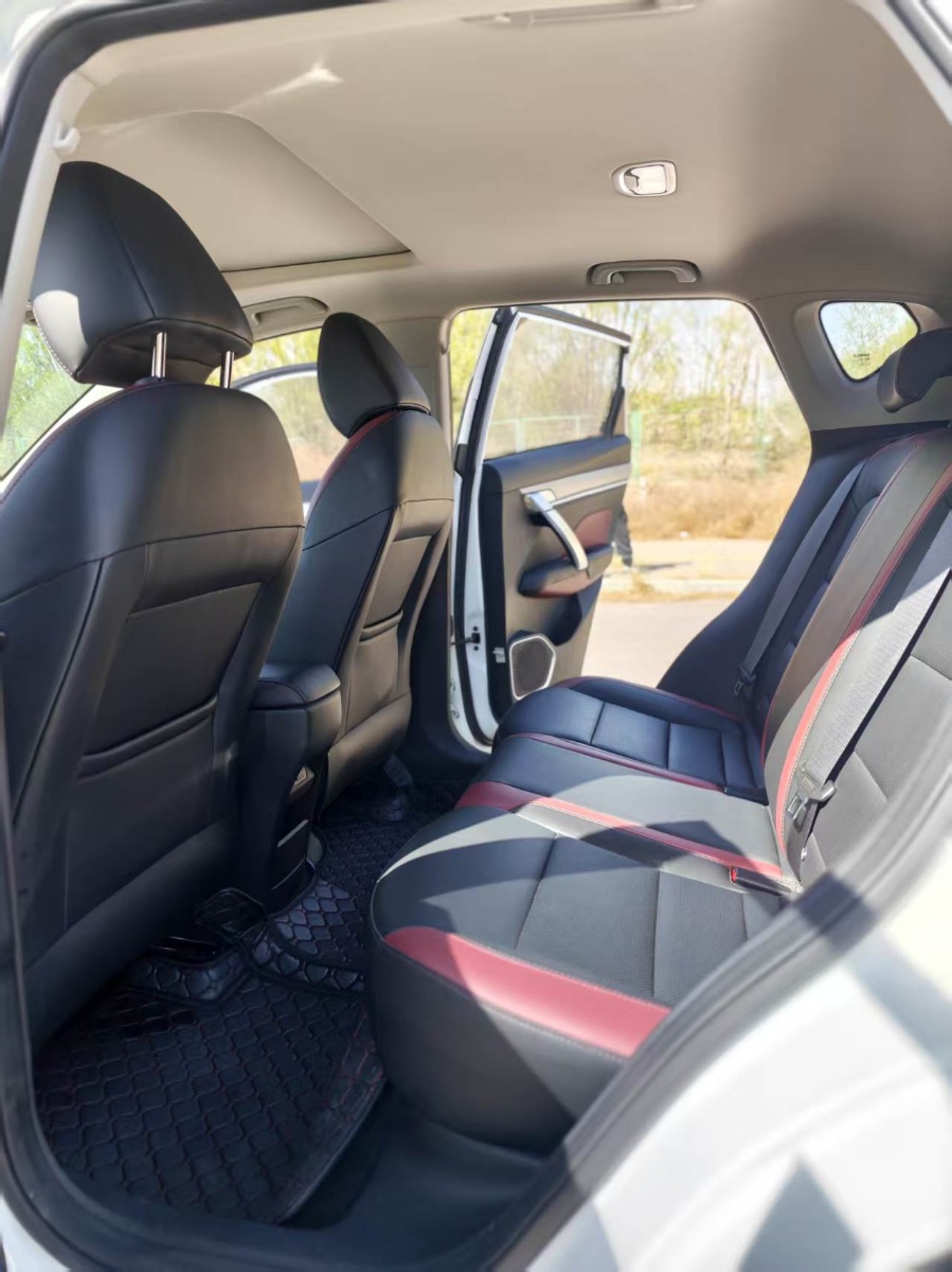 GEELY Coolray 2022 image de voiture #8