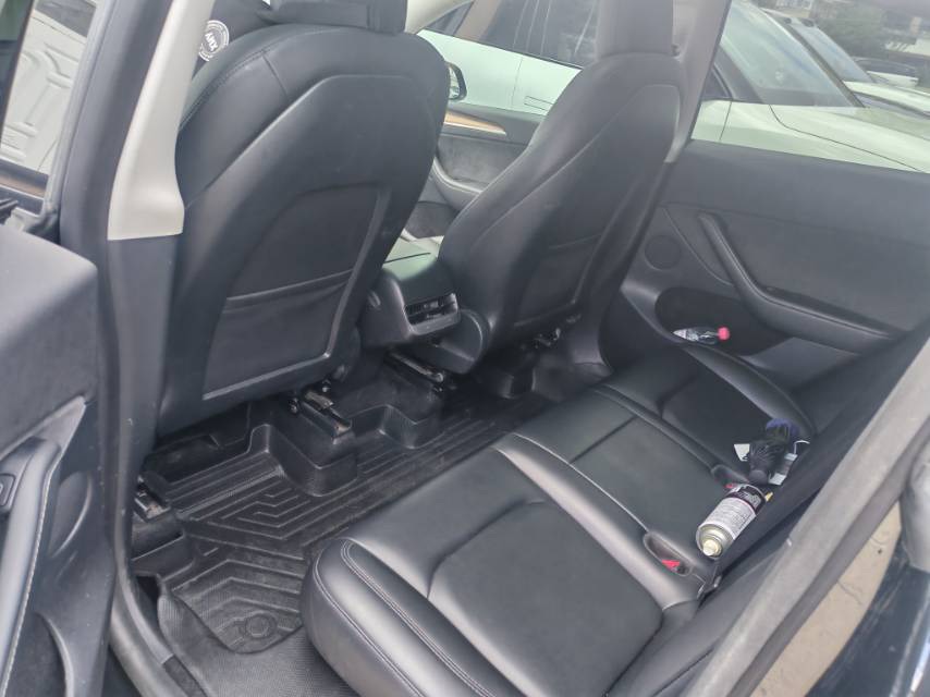 Tesla Model Y 2021 #4 Tesla Model Y 2021 car image #4