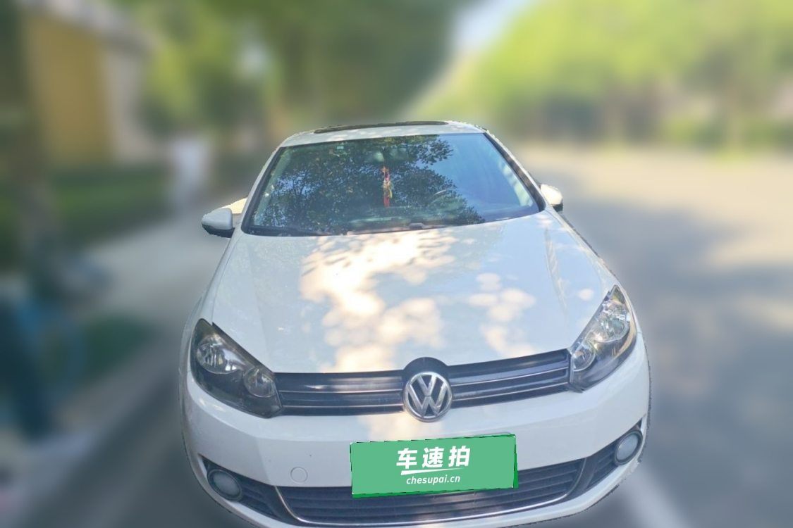 Volkswagen Golf 2014 car image #5