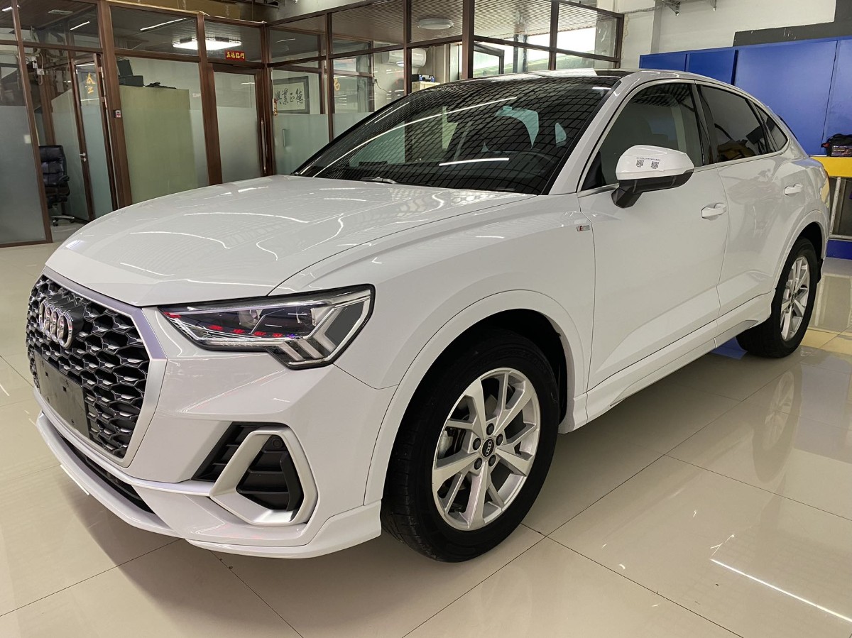 Audi Q3 Sportback 2022 Audi Q3 Sportback 2022 car image