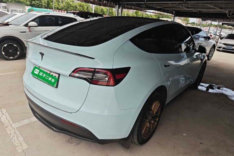 Tesla Model Y 2022 #7 Tesla Model Y 2022 car image #7