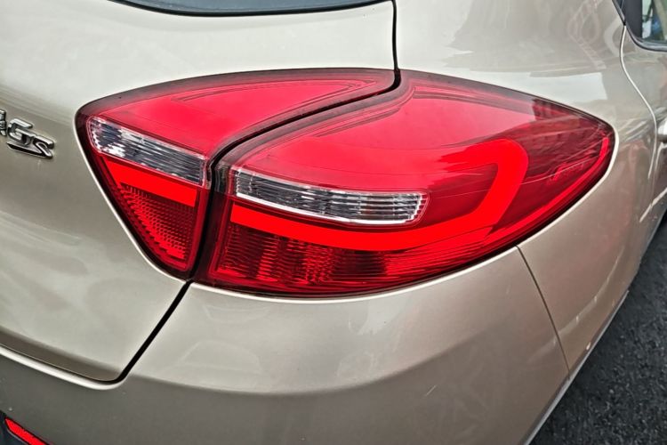 GEELY Emgrand GS 2017 #8 GEELY Emgrand GS 2017 immagine di auto #8