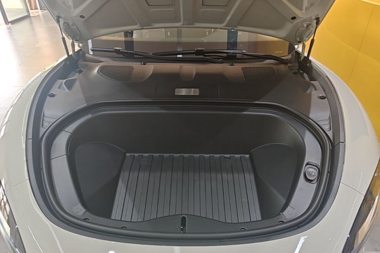 MI SU7 2025 car image #20