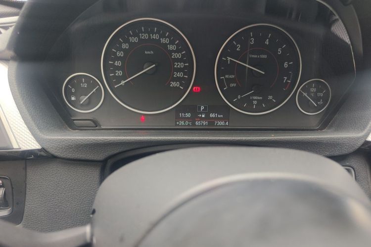 BMW 3 Series 2017 #8 BMW 3 Series 2017 car image #8