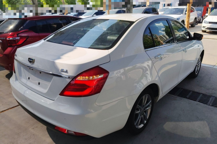 GEELY Emgrand 2017 car image #7