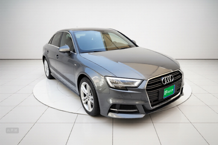 Audi A3 2019 immagine di auto #4
