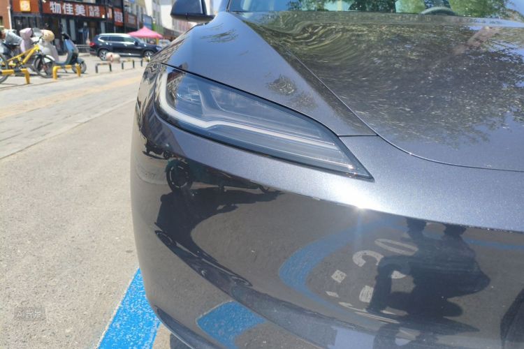 Tesla Model 3 2024 #8 Tesla Model 3 2024 car image #8