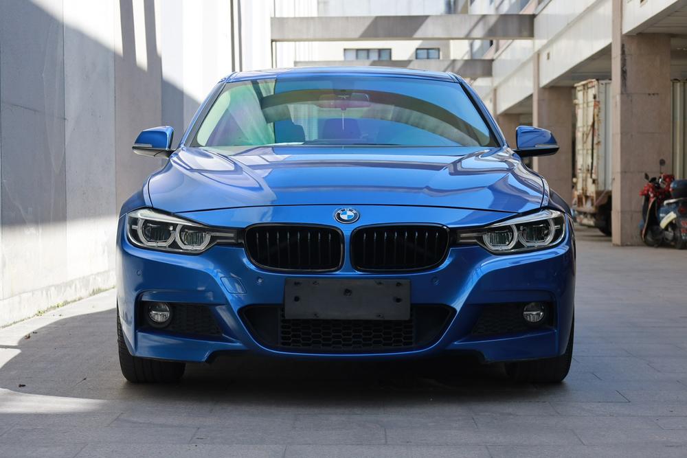 BMW 3 Series 2019 #2 BMW 3 Series 2019 car image #2