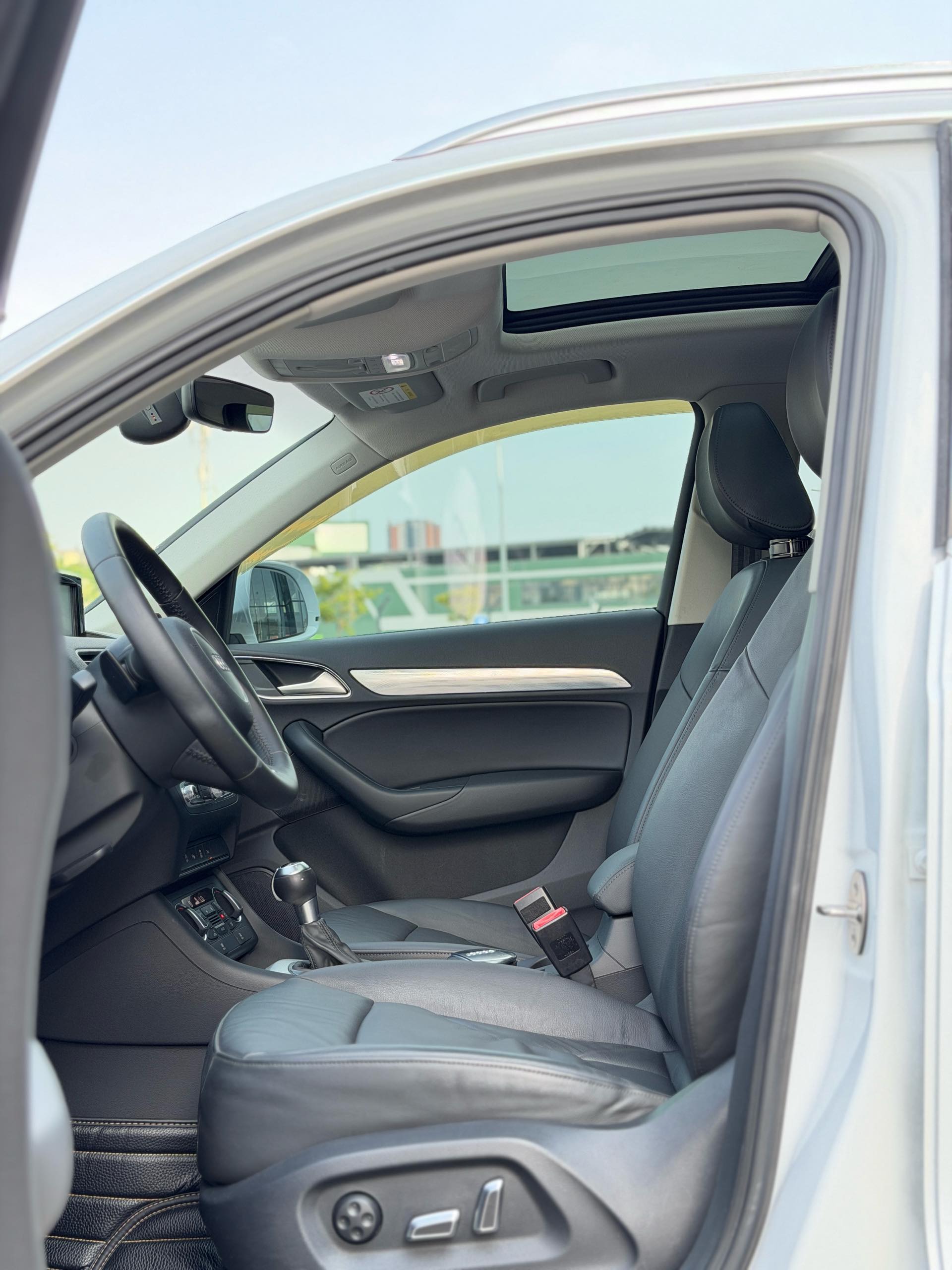 Audi Q3 2016 #8 Audi Q3 2016 car image #8