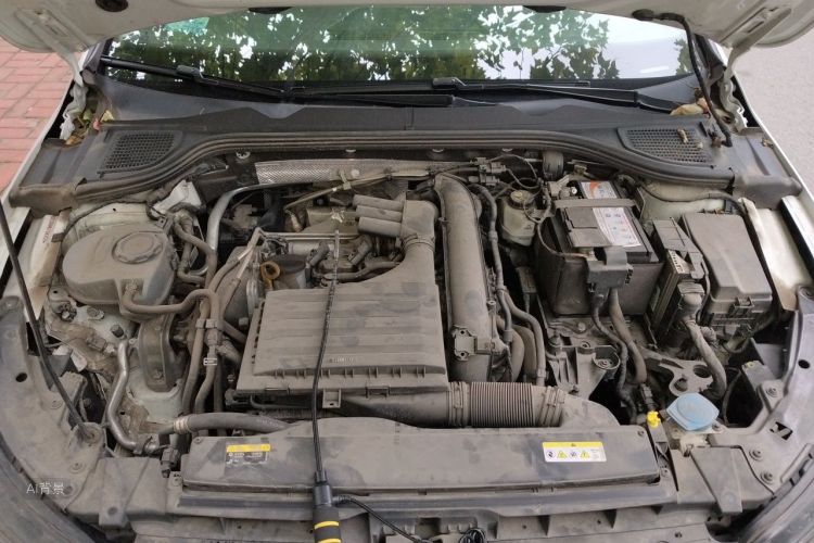 Volkswagen Golf 2021 car image #22