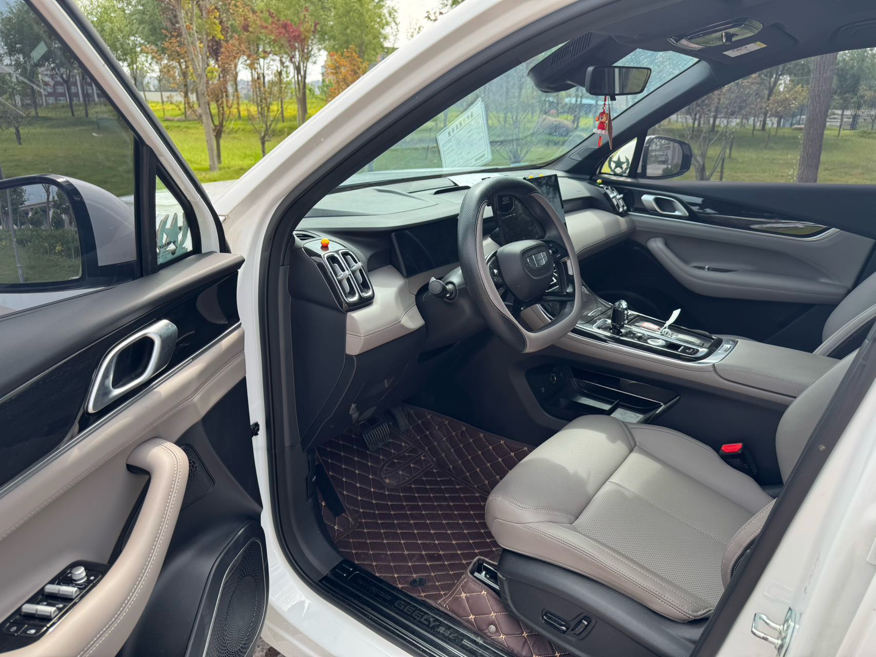 GEELY Boyue L 2025 #7 GEELY Boyue L 2025 изображение автомобиля #7