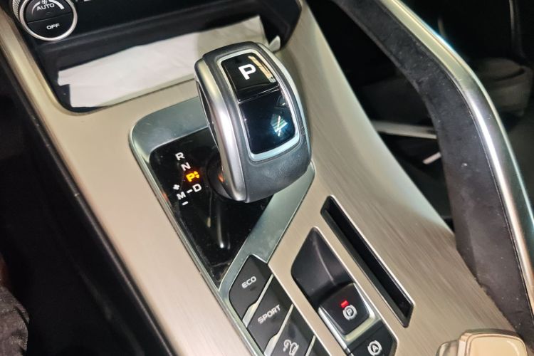 GEELY Coolray 2019 imagen de coche #14