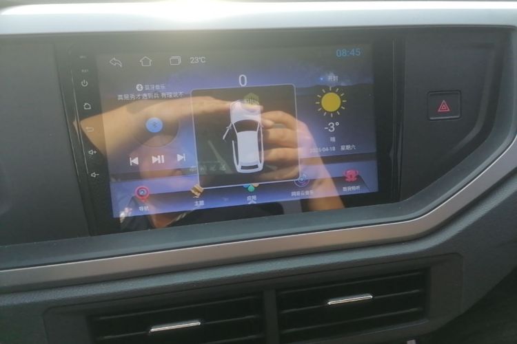 Volkswagen Polo 2021 صورة سيارة #13