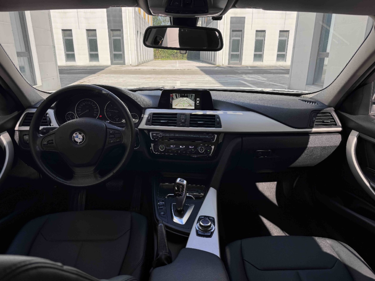 BMW 3 Series 2016 #10 BMW 3 Series 2016 car image #10