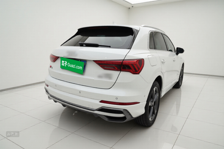 Audi Q3 2021 immagine di auto #7
