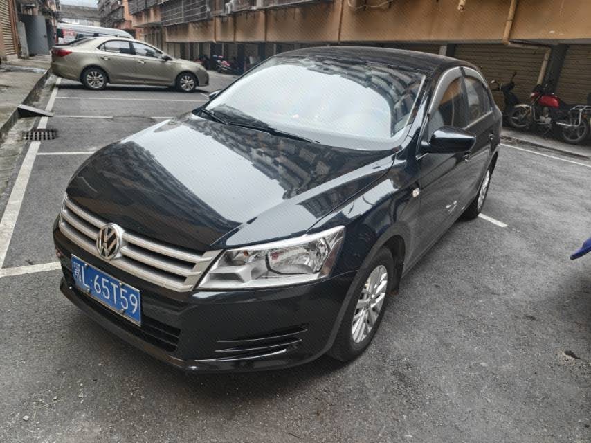 Volkswagen Santana 2016 car image 