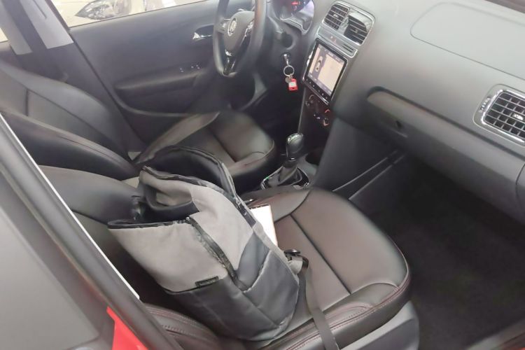 Volkswagen Polo 2016 #24 Volkswagen Polo 2016 car image #24