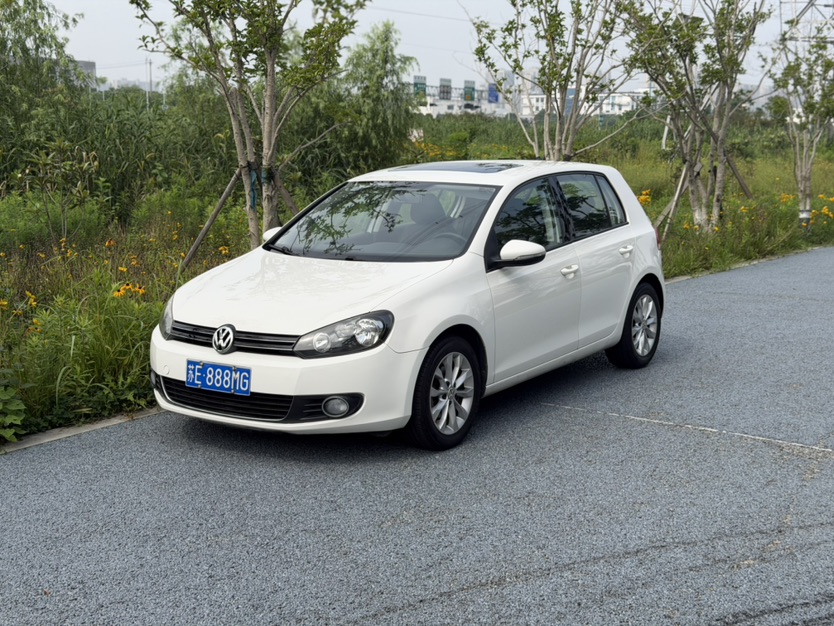 Volkswagen Golf 2011 Volkswagen Golf 2011 immagine di auto