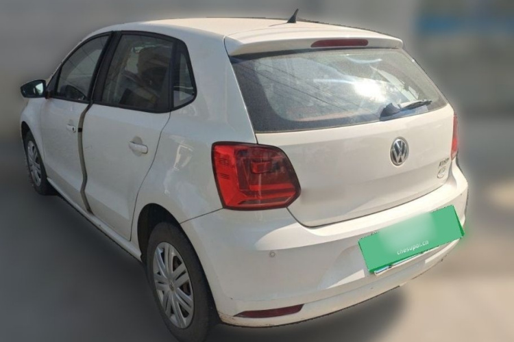 Volkswagen Polo 2016 car image #4