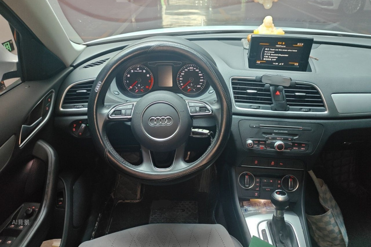 Audi Q3 2018 #12 Audi Q3 2018 car image #12