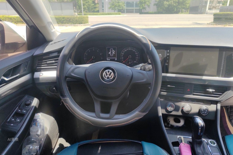 Volkswagen Bora 2020 car image #12