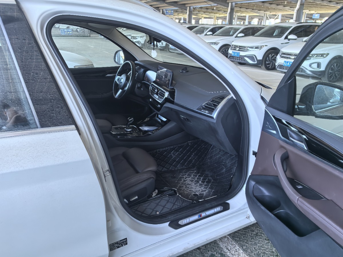 BMW X3 2022 #4 BMW X3 2022 car image #4