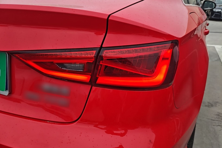 Audi A3 2016 car image #8
