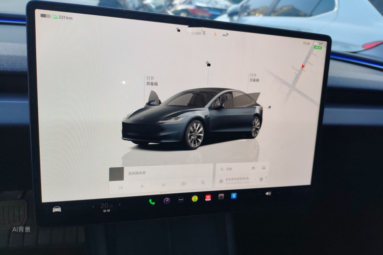 Tesla Model 3 2024 car image #13