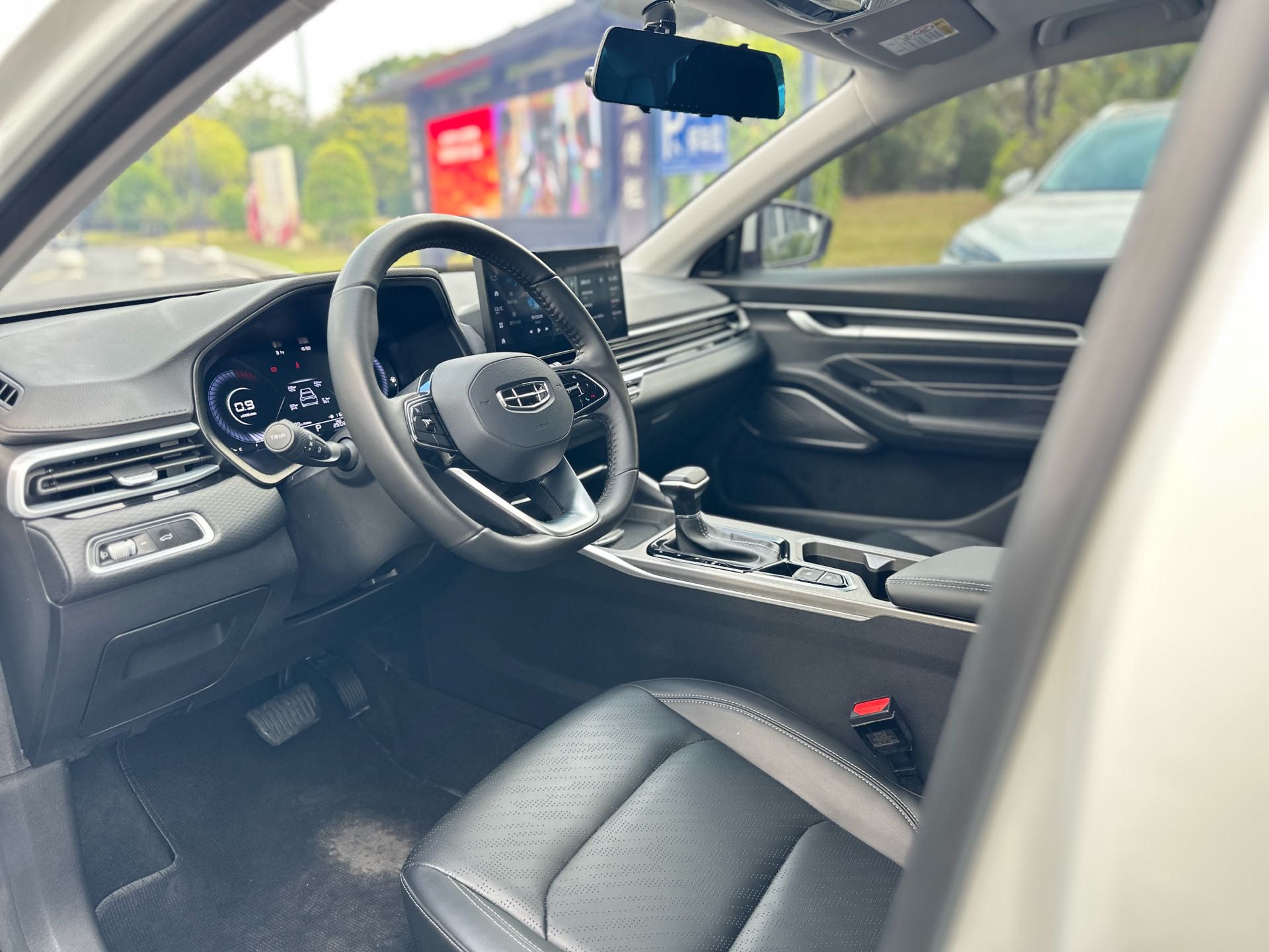 GEELY Emgrand 2023 #7 GEELY Emgrand 2023 car image #7
