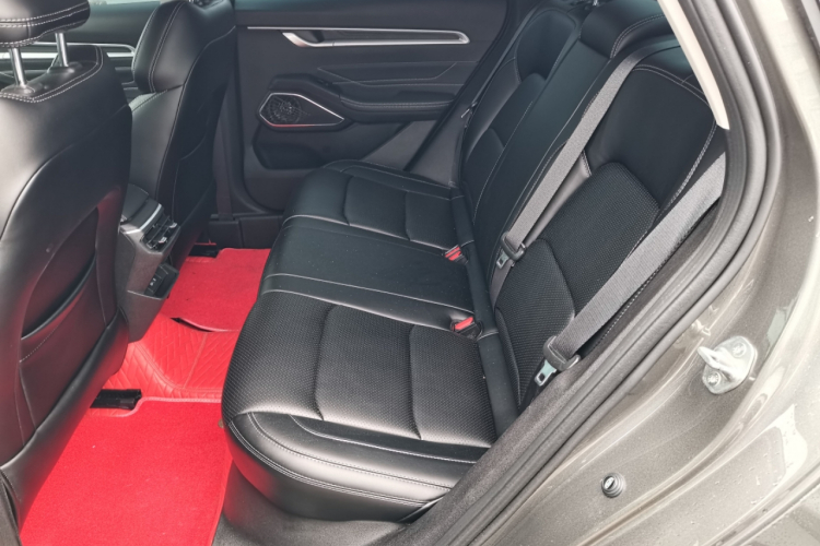 GEELY Emgrand 2024 car image #17