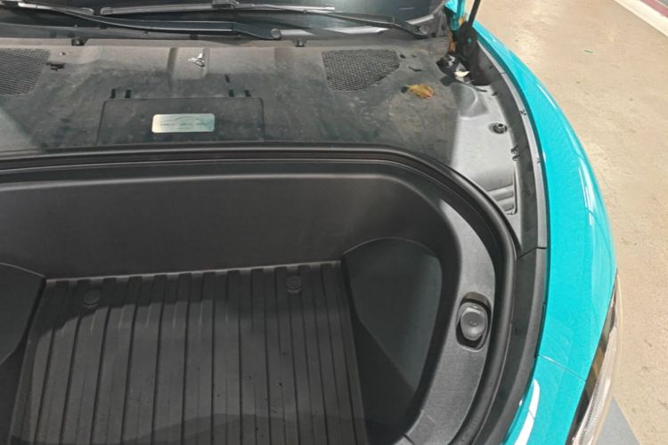MI SU7 2025 car image #24