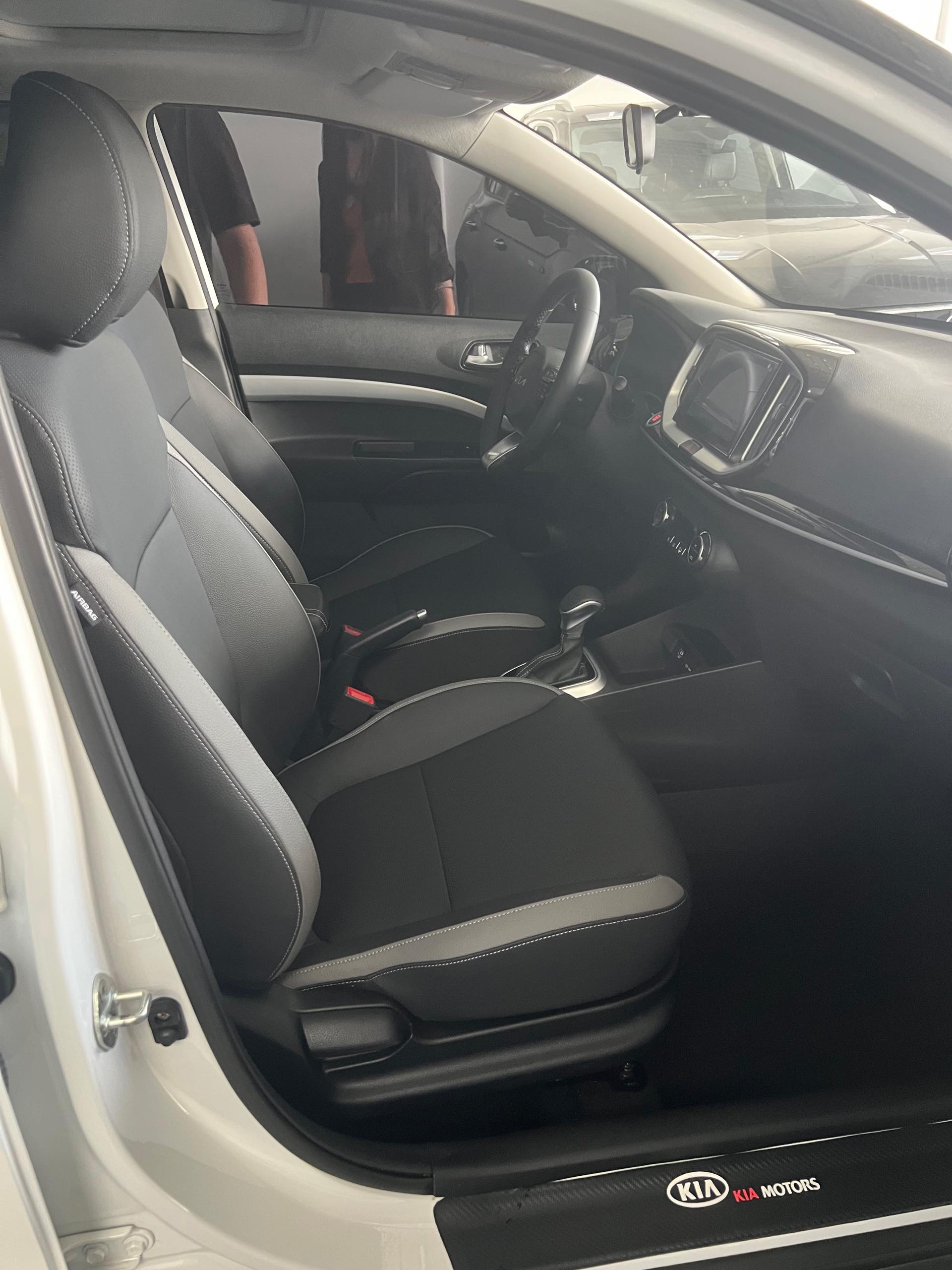 Kia KX1 2022 car image #8