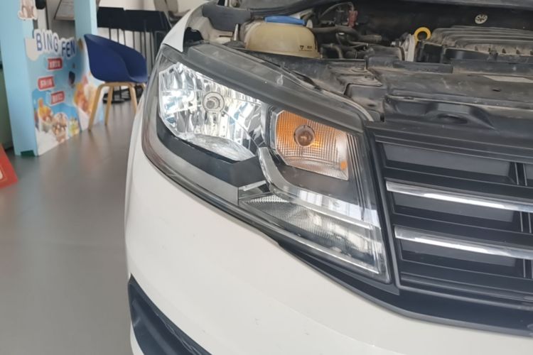 Volkswagen Santana 2019 #8 Volkswagen Santana 2019 car image #8