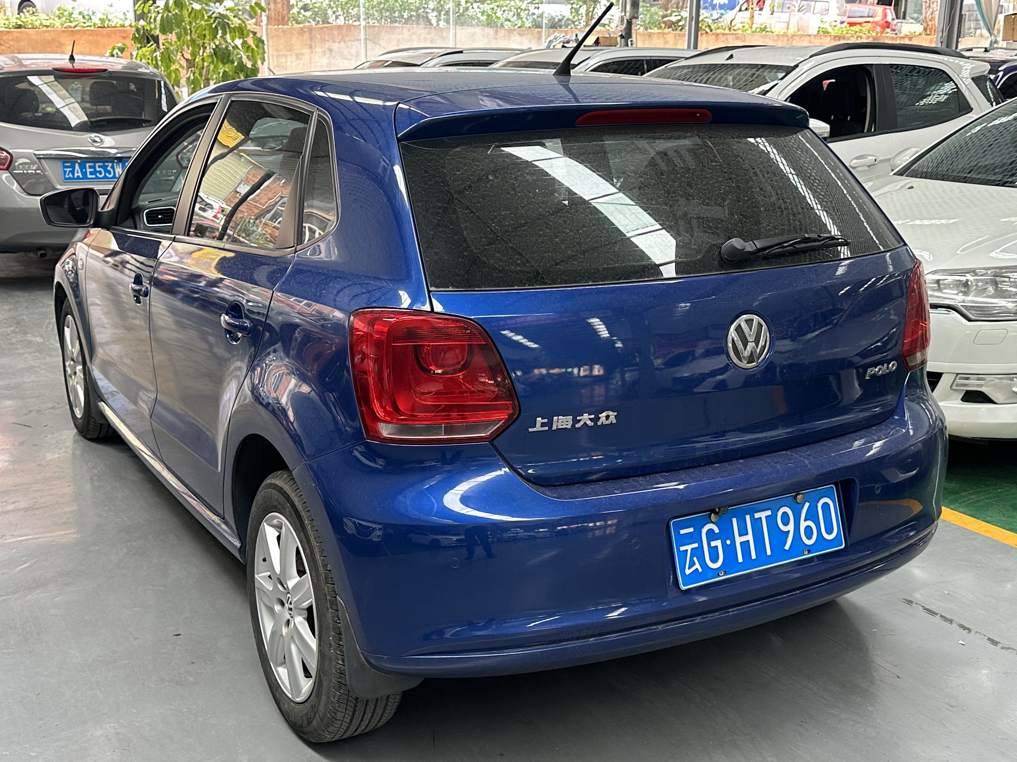 Volkswagen Polo 2013 car image #8