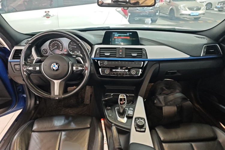 BMW 3 Series 2018 #11 BMW 3 Series 2018 car image #11