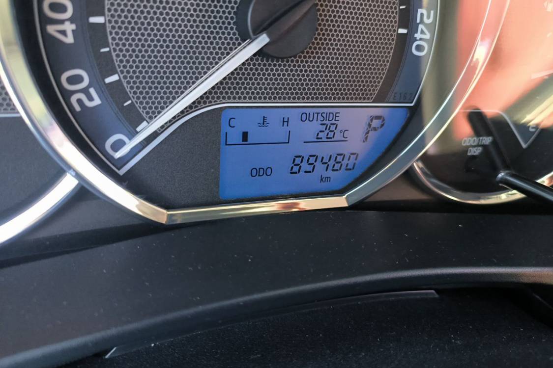 Toyota Corolla 2016 immagine di auto #25