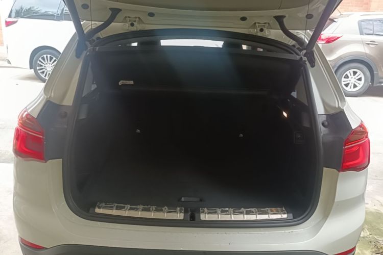 BMW X1 2017 #19 BMW X1 2017 immagine di auto #19
