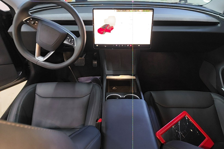 Tesla Model 3 2024 car image #11