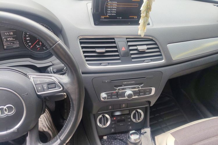 Audi Q3 2015 #15 Audi Q3 2015 car image #15