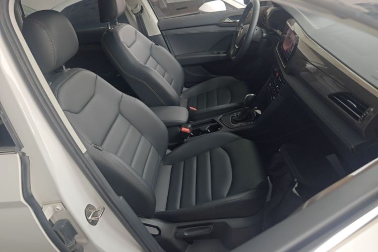 Volkswagen Tharu 2021 car image #24