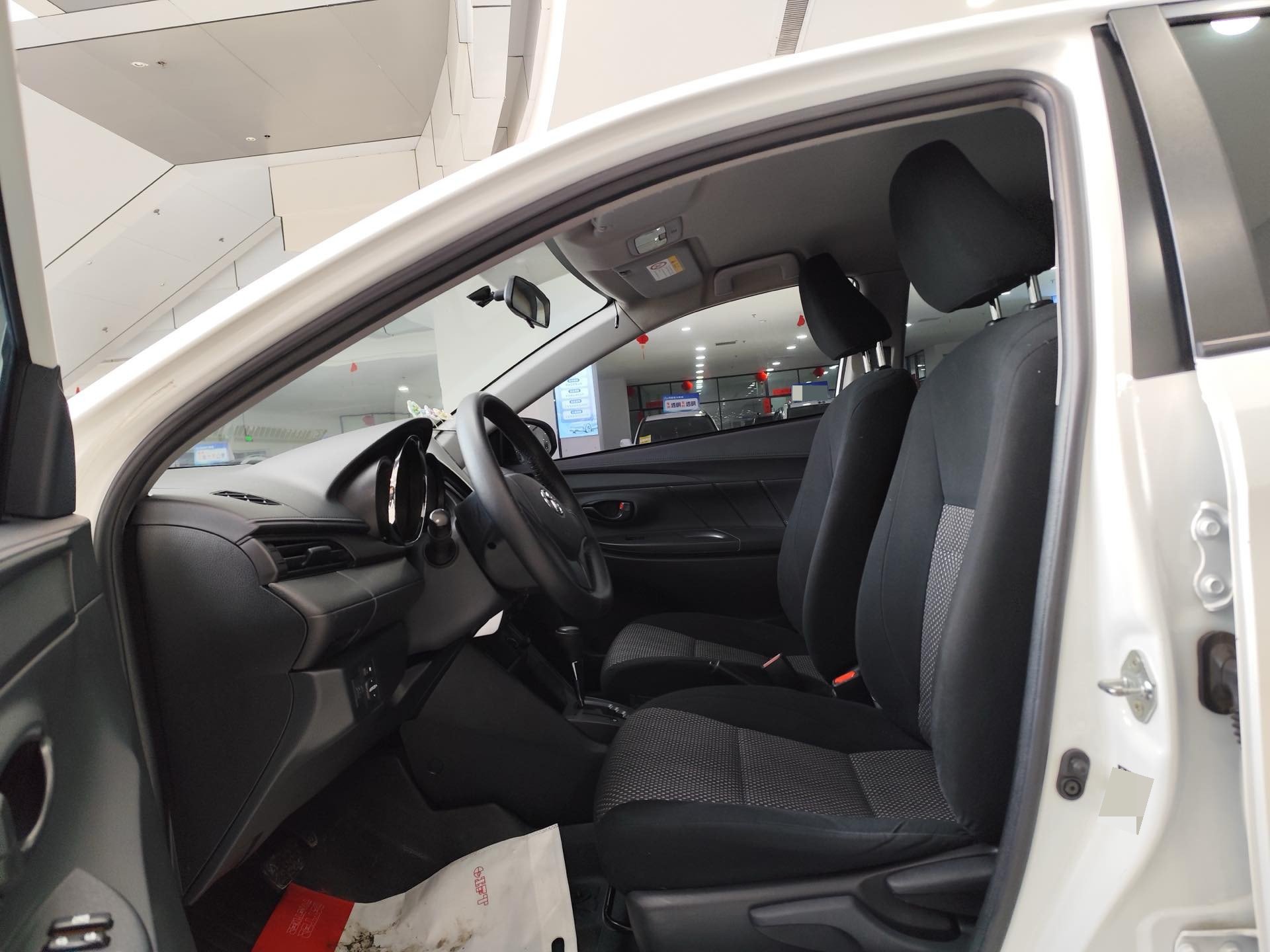 Toyota Vios FS 2017 immagine di auto #6