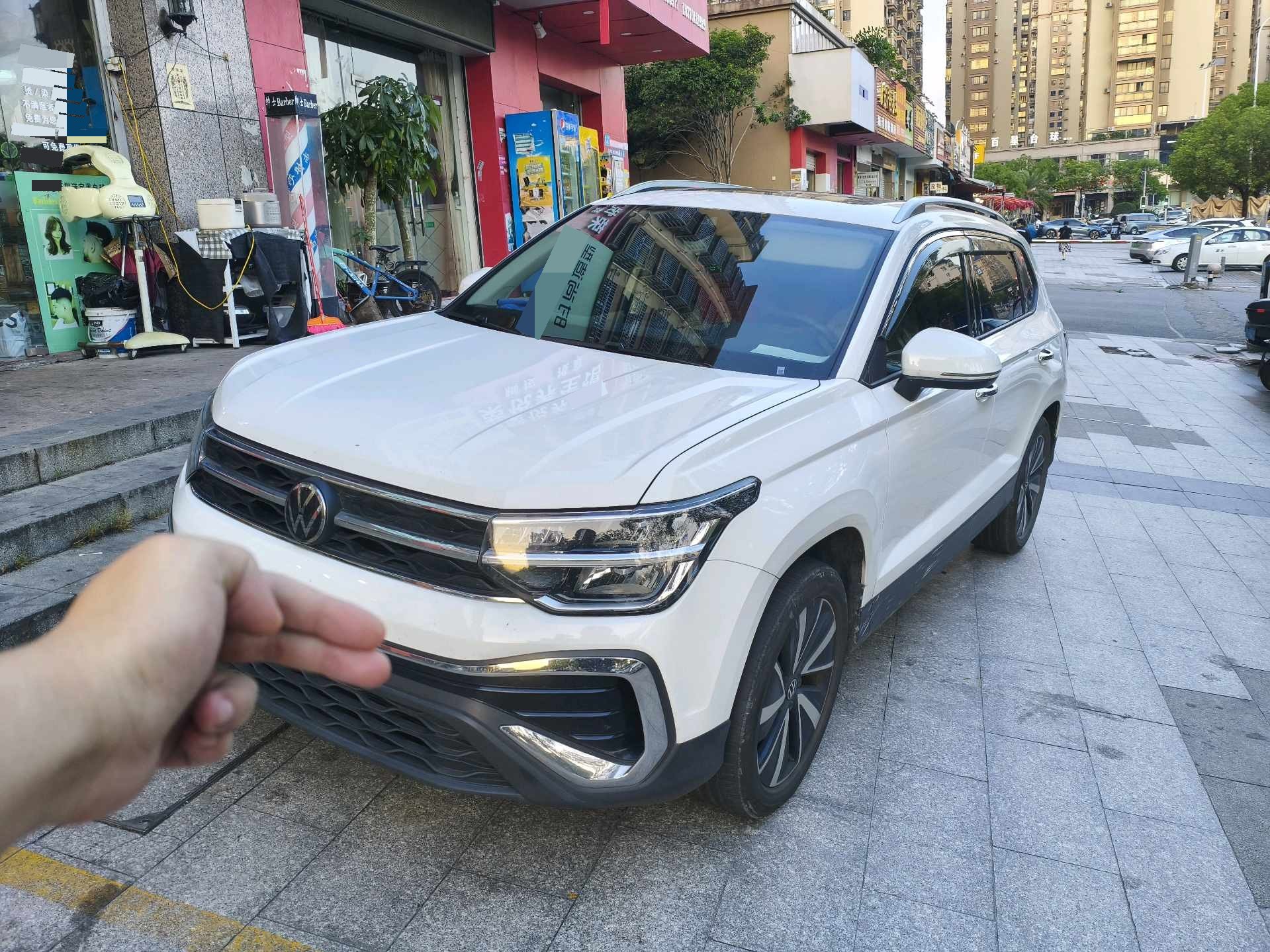 2025 2025 car image